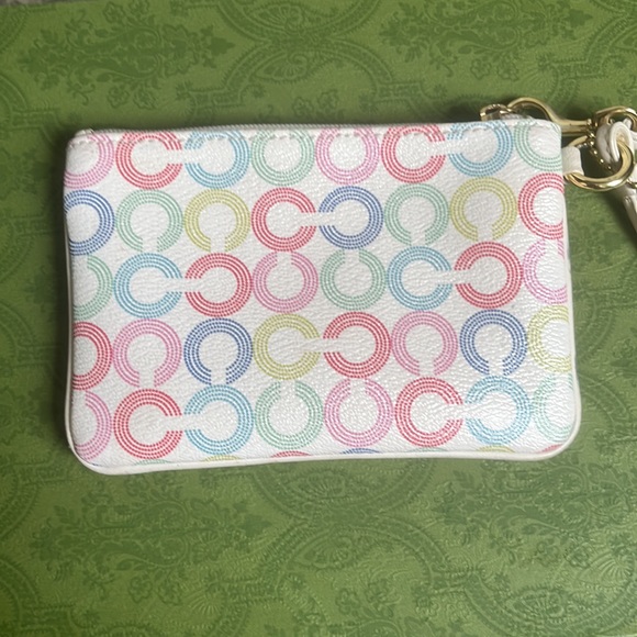 Coach Waverly Op Art Multi C Wristlet in Ivory - Picture 4 of 8